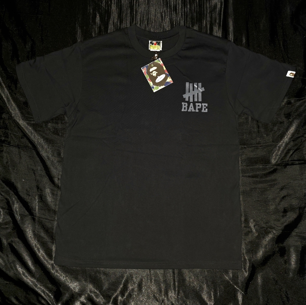 A Bathing Ape x Undefeated Ape Head Tee, Black